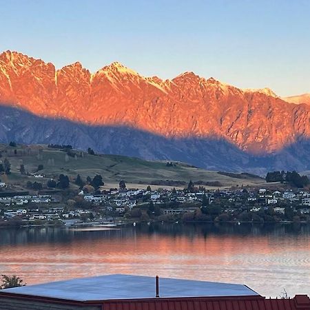 Lakeview Home Retreat At Queenstown Hill 외부 사진