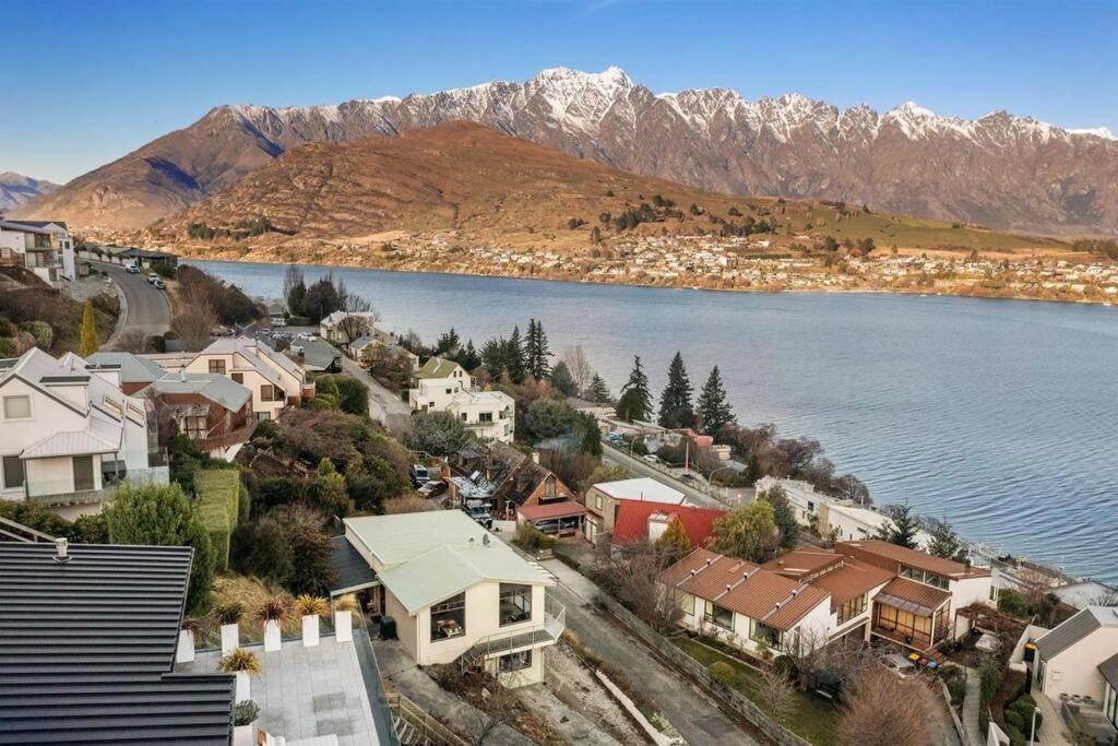 Lakeview Home Retreat At Queenstown Hill 외부 사진